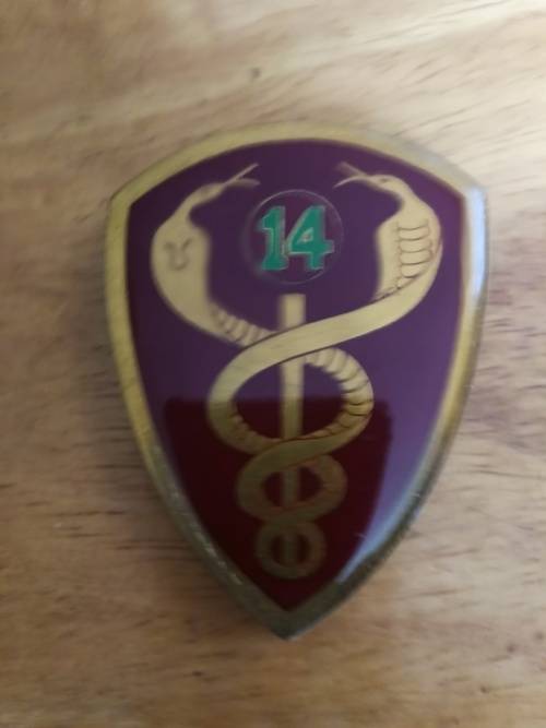 SA Army - 14 Field Ambulance  Shoulder Flash - all pins intact