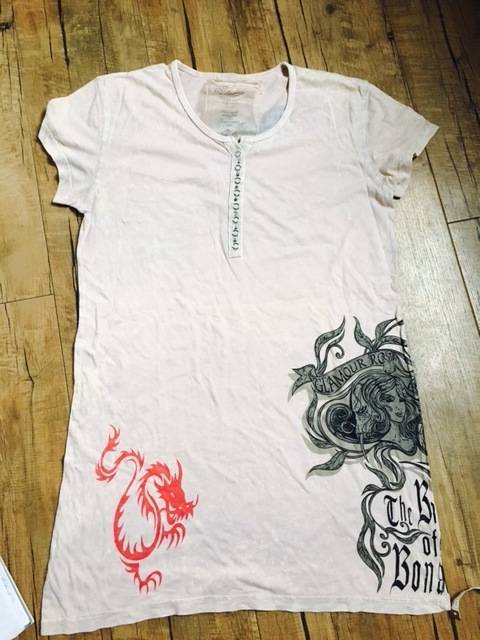 Amazing Stunning Ladies Graffiti-Art Beading Cotton Embroidery Creamy Pink Stylish T-Shirt/Tee