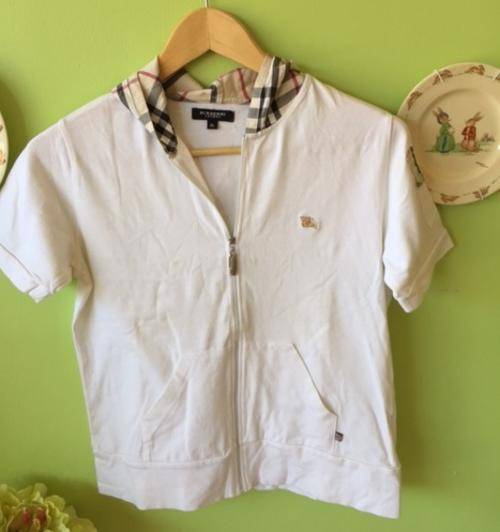 Ladies Comfortable Cotton  Unique Burberry Style White T-shirt With Cap