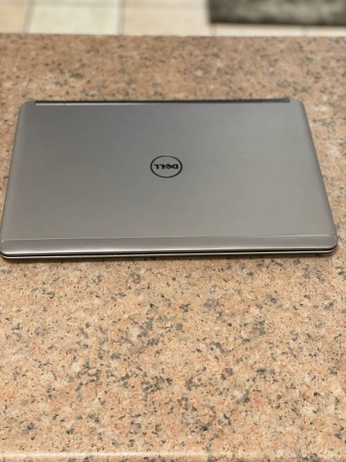 Dell Latitude E7440 Laptop - Intel Core i5 vPro - 16GB RAM - 256GB SSD Windows 11 Activated