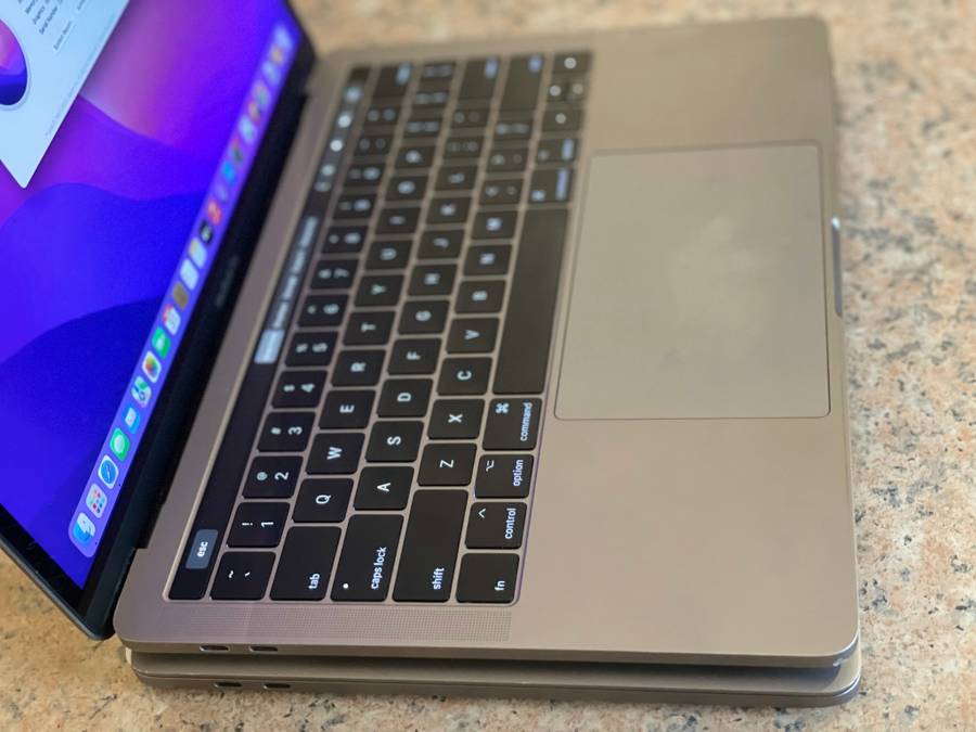Macbook Pro 13-inch Retina Display - Intel Core i5 - 16GB RAM - 512GB SSD - Touchbar and Touch ID