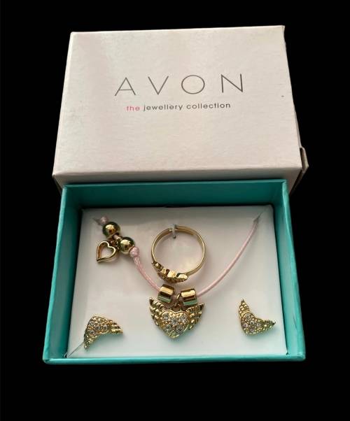Avon Kids Bracelet, Ring & Earrings set