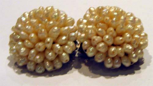 Freshwater pearl clip-on earrings