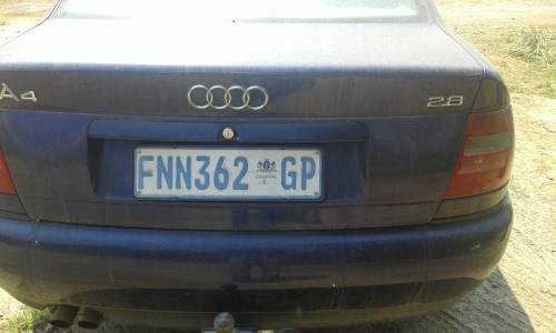 Re-List.1998 Audi a4 2.8 v6  PLEASE READ SOLD TO REPAIR OR FOR PARTS.Collection in Pretoria only.