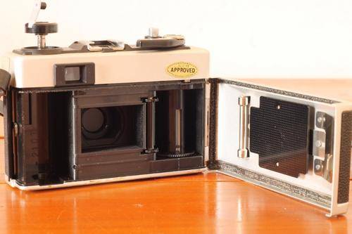 Ricoh 35 FM (Vintage 35mm Film Camera)