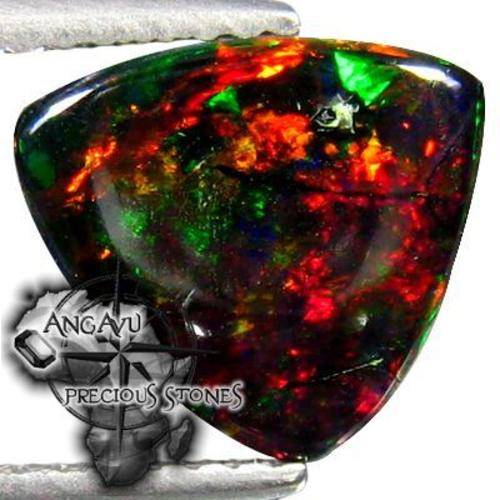 1.89 ct Black Opal
