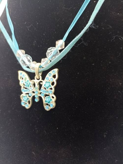 Necklace : Turquoise (Aqua) Stones, silver plated, butterfly shape pendant
