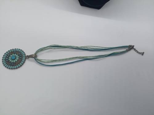 Necklace : Turquoise (Aqua) Round Pendant