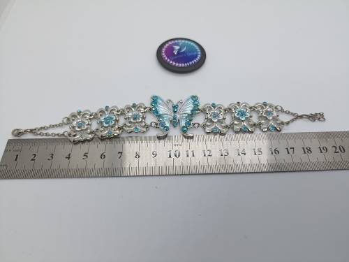 Bracelet : Vintage : Silver Plated and Turquoise Stones Butterfly Centre Piece