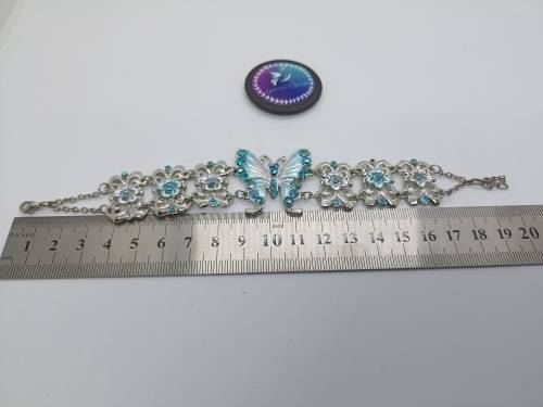 Bracelet : Vintage : Silver Plated and Turquoise Stones Butterfly Centre Piece