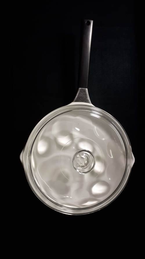 Corningware 10 inch pan with glass lid