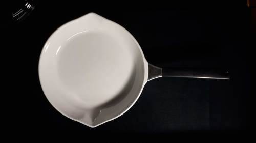 Corningware 10 inch pan with glass lid