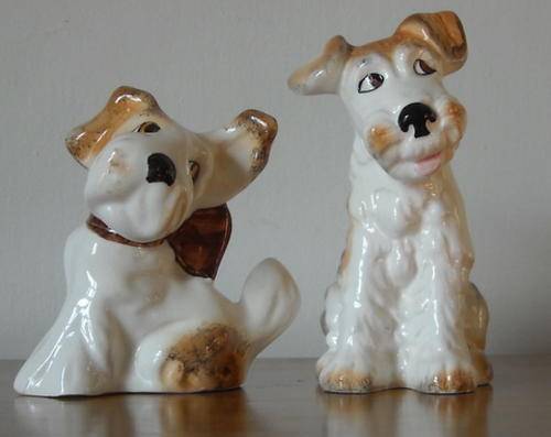 PAIR OF VINTAGE SYLVAC TERRIER DOGS