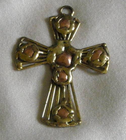 BEAUTIFUL HANDMADE  LARGE  BRASS AND COPPER CROSS