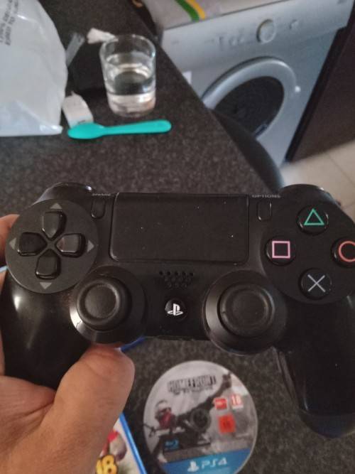 Playstation 4 console bundle