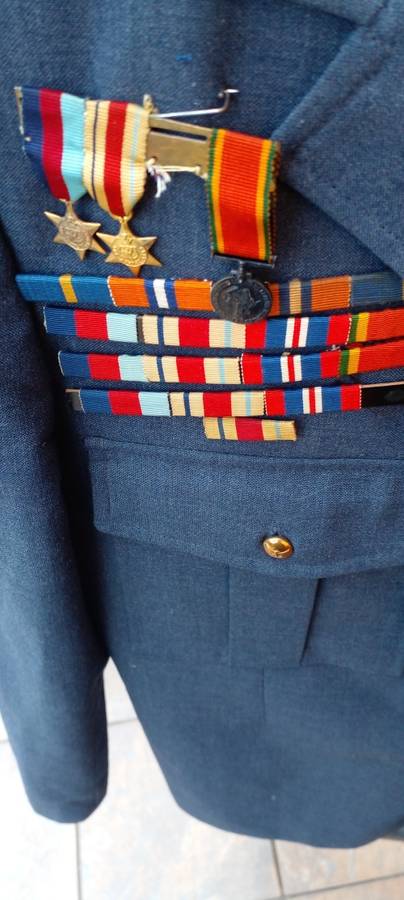 VINTAGE SAAF TUNIC WITH AUTHENTIC WW  11 MINI MEDALS AND SERVICE MEDAL RIBBON STACKS. SEE DESC.