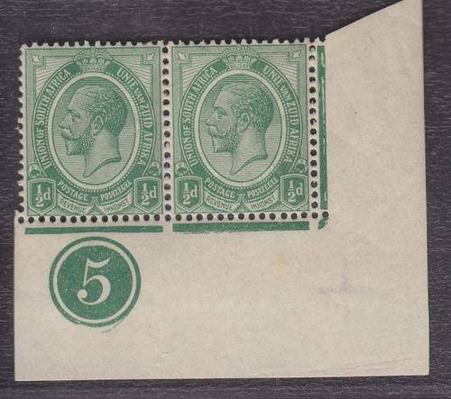 1913 ++ KG V ++ 1/2d GREEN ++ "PLATE 5" ++ CNR PAIR ++ MNH - SEE BELOW ++ SACC 2