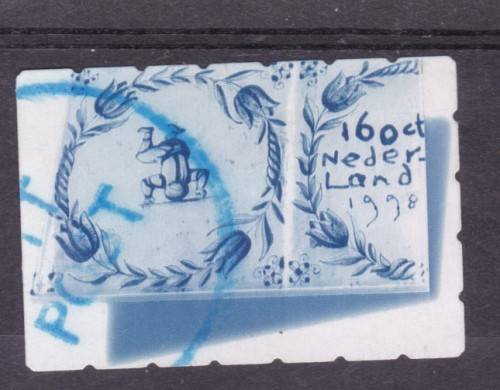 NETHERLANDS ++ 1998 ++ "DELFT - CERAMIC TILE - BOY STANDING ON HEAD" ++ FU ++ C/V R26 ++ SG 1868