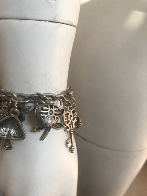 Charmed armband
