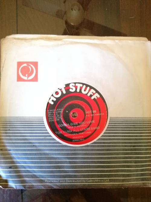Tom Vuma All Stars Band - Gonna give you love 7'Single (Local)