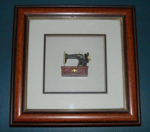 OLD SEWING MACHINE MODEL IN SHADOW BOX - a real collectible