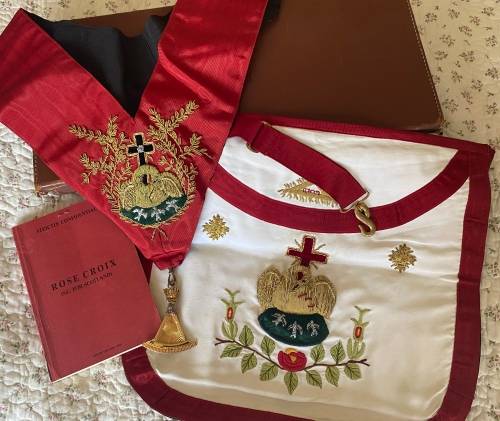 Masonic items and suitcase