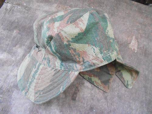 Swallow tail camo cap