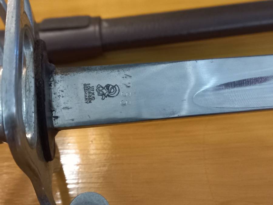 SAPS Ceremonial Sword and Medal issued to JH van der Walt