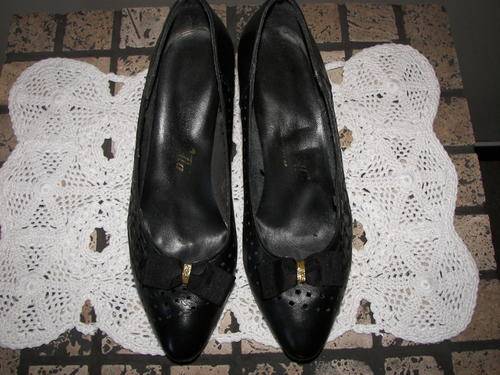VINTAGE BLACK LEATHER POINTED FORMAL SHOES WITH BOW SIZE 6-1/2