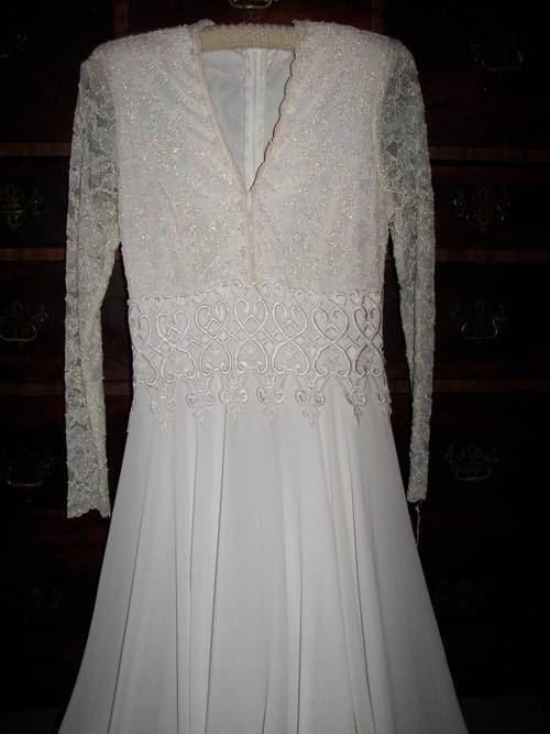 VINTAGE STYLE LONG LINED CHIFFON AND LACE DRESS-ASPEN/ MADE IN USA SIZE 32 AS NEW