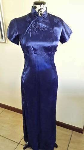PURE SILK CHINESE DRESS WIRTH FROGLOOPS SIZE 34