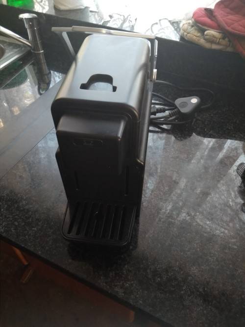 Cafféluxe Piccolo Espresso Machine! WITH +/- 200 CAPSULES!