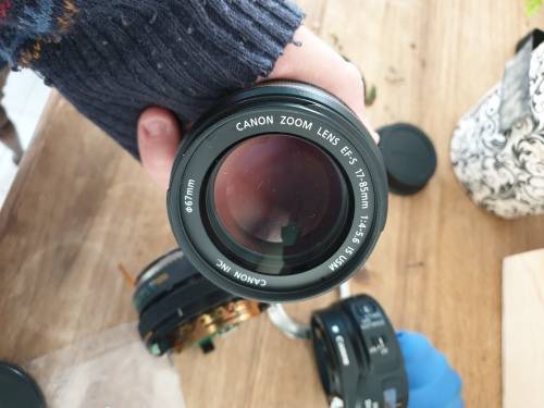 Canon EF-S 17-85mm IS USM taken apart