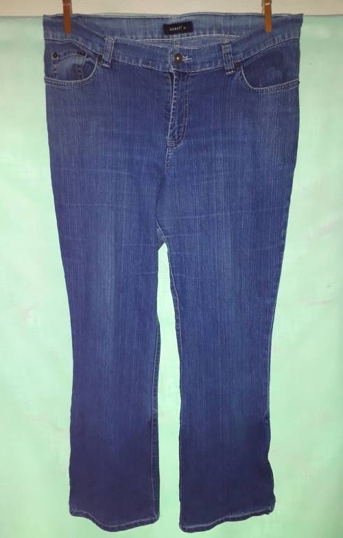 LADIES BLUE JEANS - EXACT - SIZE 14