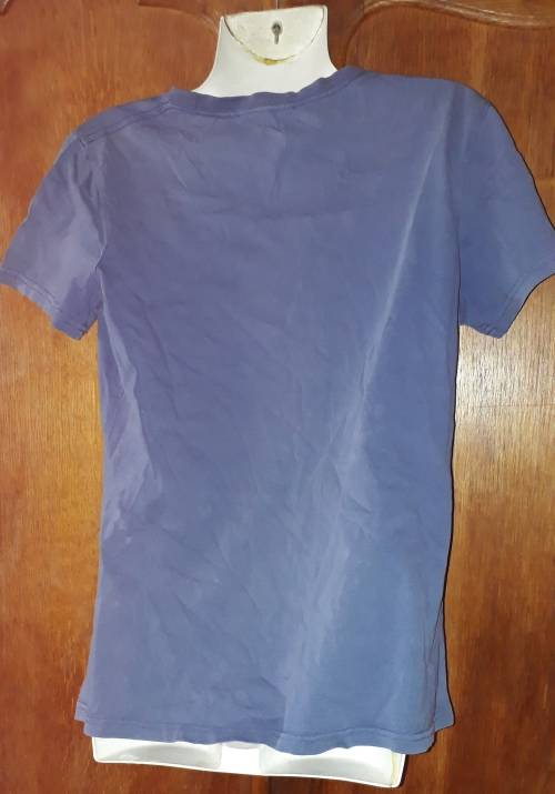 LADIES: BLUE T-SHIRT - MAKE: JEEP  - SIZE: M