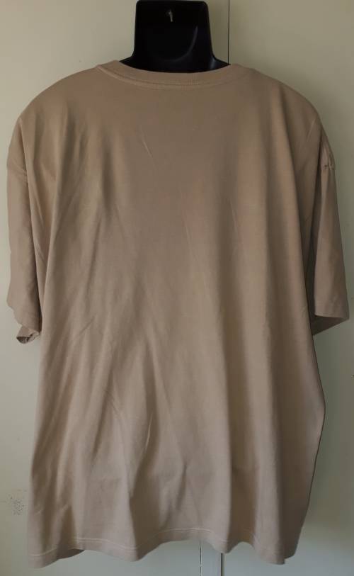 MENS: BROWN T-SHIRT - MAKE: FOOT LOCKER - SIZE: XXL