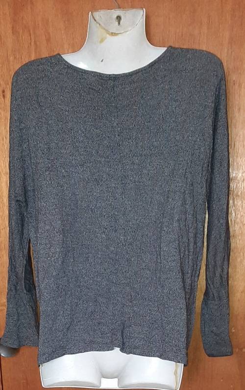 LADIES - GREY LONG SLEEVED TOP - MAKE - TRENERY - SIZE - L