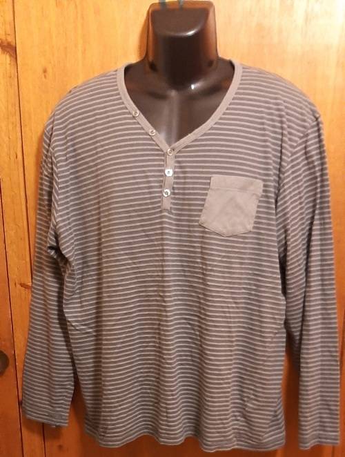 MENS - GREY SHIRT - MAKE - NO MAKE - SIZE - XL