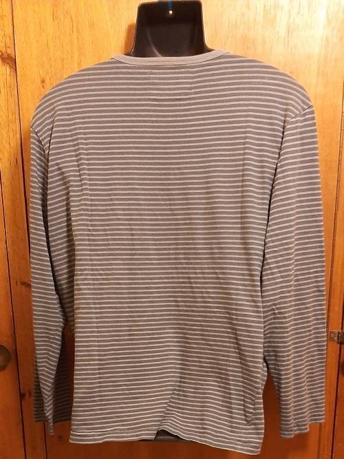 MENS - GREY SHIRT - MAKE - NO MAKE - SIZE - XL