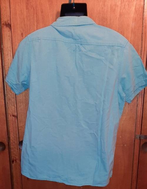 MENS - BLUE SHIRT - MAKE - OAKRIDGE - SIZE - L