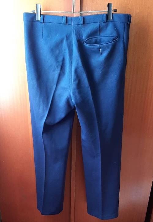 MENS - DARK BLUE PANTS - MAKE - SERVUS - SIZE - 32CM