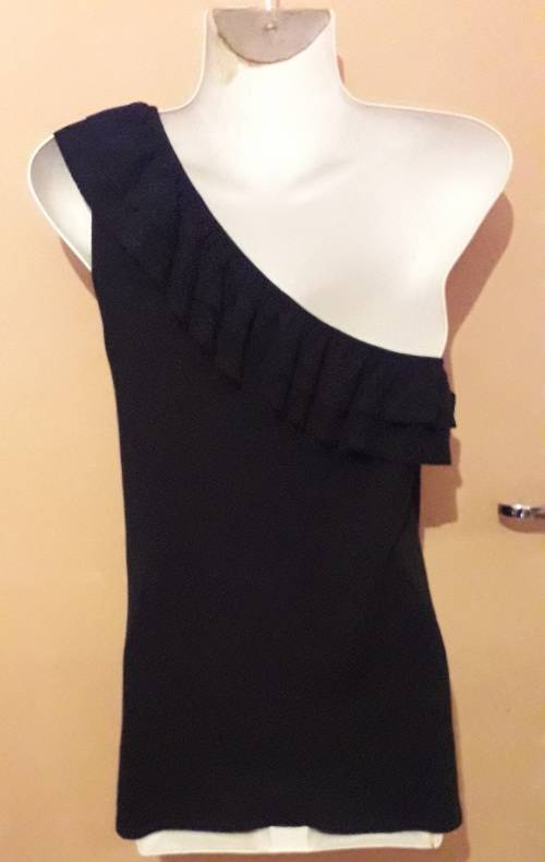 Ladies - Black Top - Make - Re - Size- ano size