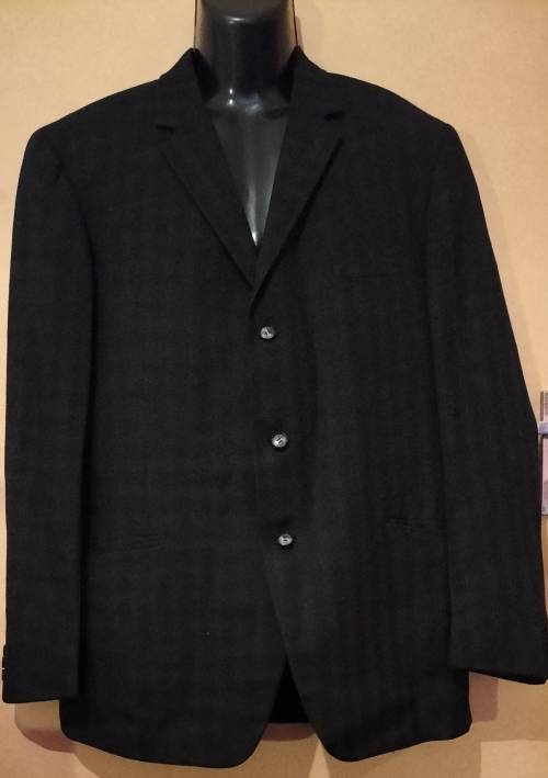 Mens - Black Suit - Make - Alba - Size - 34 or 36