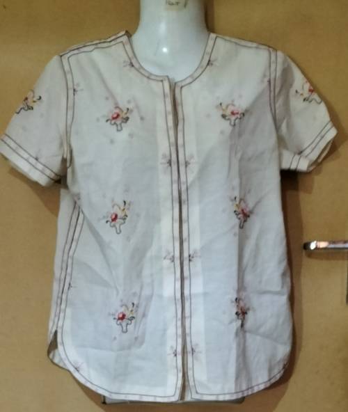 Ladies - White Blouse - Make - Daffodil - Size - no size