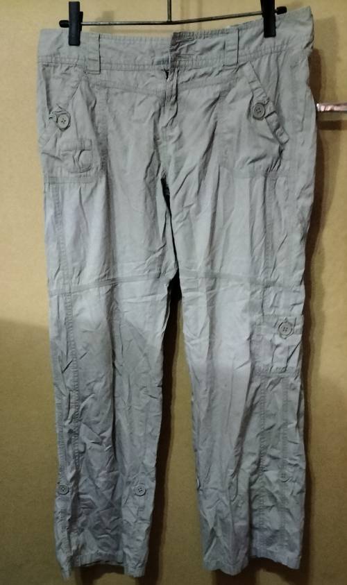 Ladies - Beige Pants - Make - Petite by Kelso - Size - 14/P