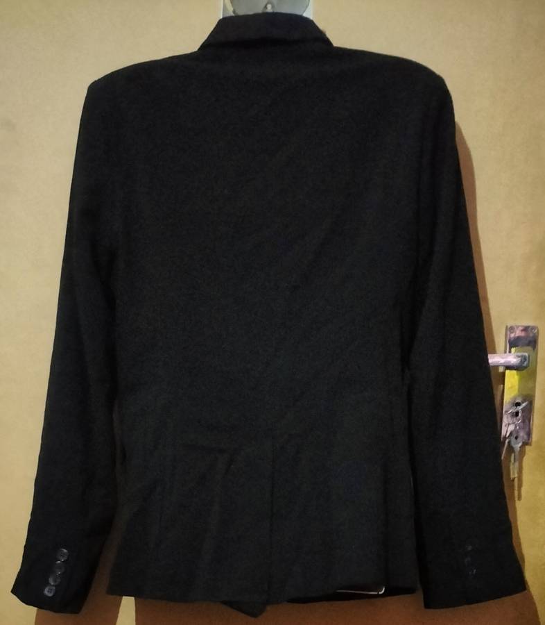 Ladies - Black Blazer - Make - Woolworths - Size - 12