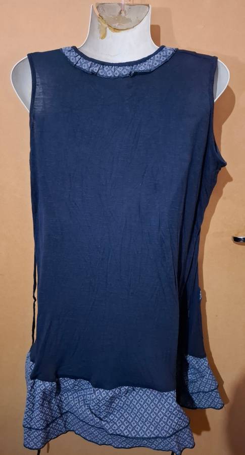 Ladies - Short Multicolored Dress or Top - Make - Olive De Olive - Size - XL