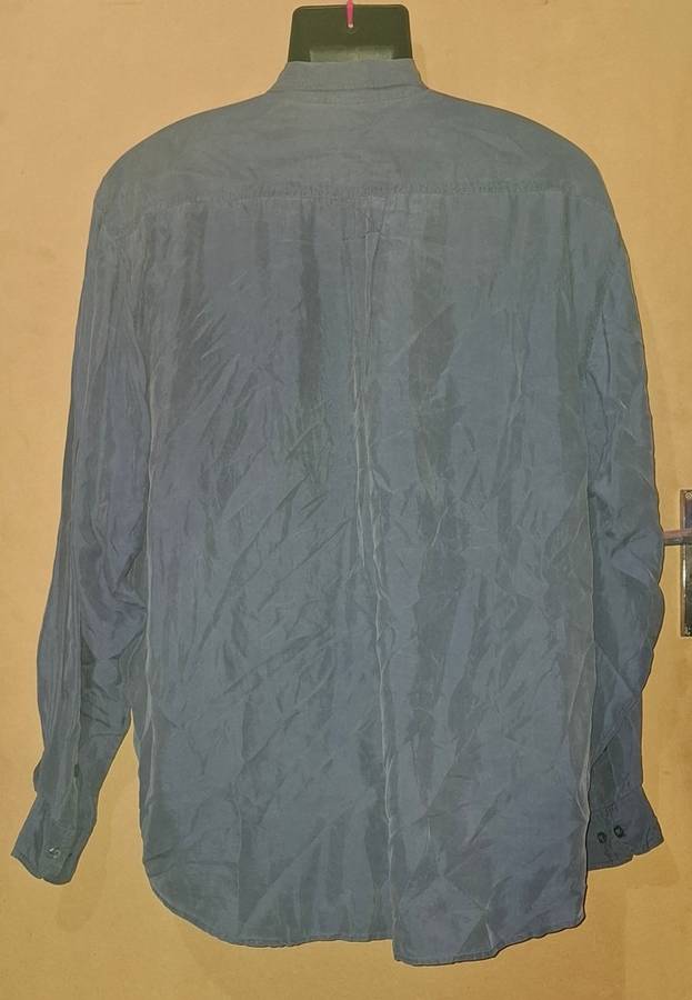 Mens - Blue Shirt - Make - no make - Size - XL