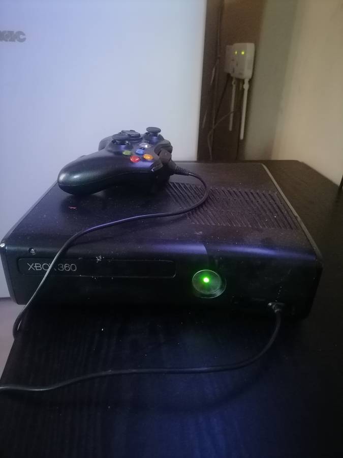 Xbox 360 and mygiga smart box for sale