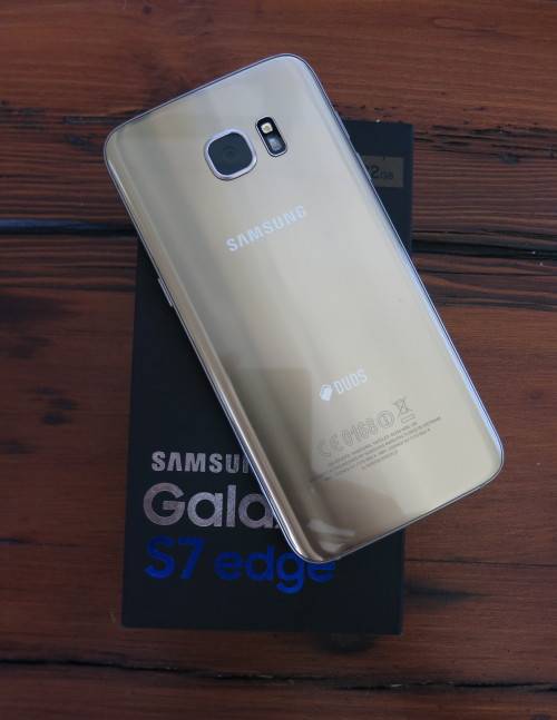SAMSUNG S7 EDGE GOLD 32GB - DUAL SIM VERSION - FREE SHIPPING